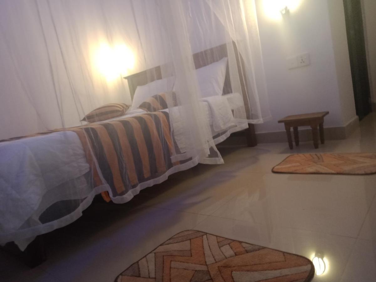 Quiet Rest Inn Элла Экстерьер фото